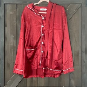 NWT Silky pajama set , size XL